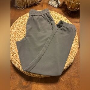 UEC Banana Republic Women's Soft Jogger Pants Gray Sz 0 Short dress/athelisure